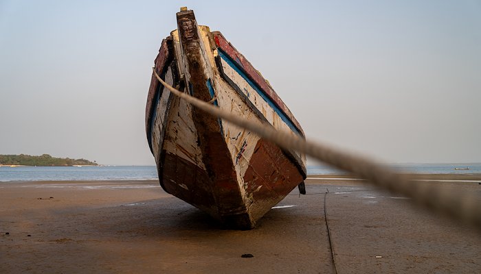 Read Conserving nature and livelihoods in West Africa by GRID-Arendal